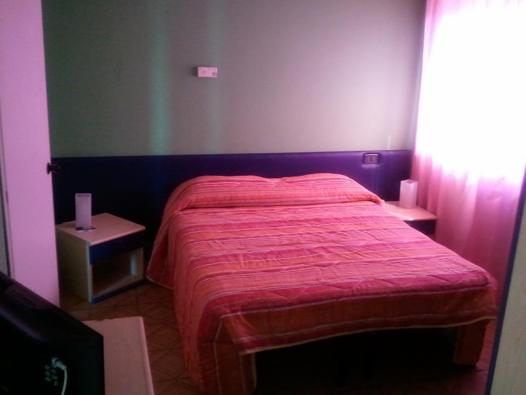 Euromotel Bari Kültér fotó